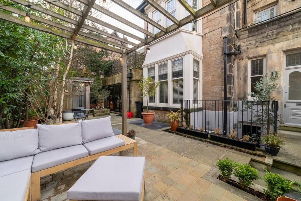 Westcourt By Rmg Apartments Harrogate Bagian luar foto