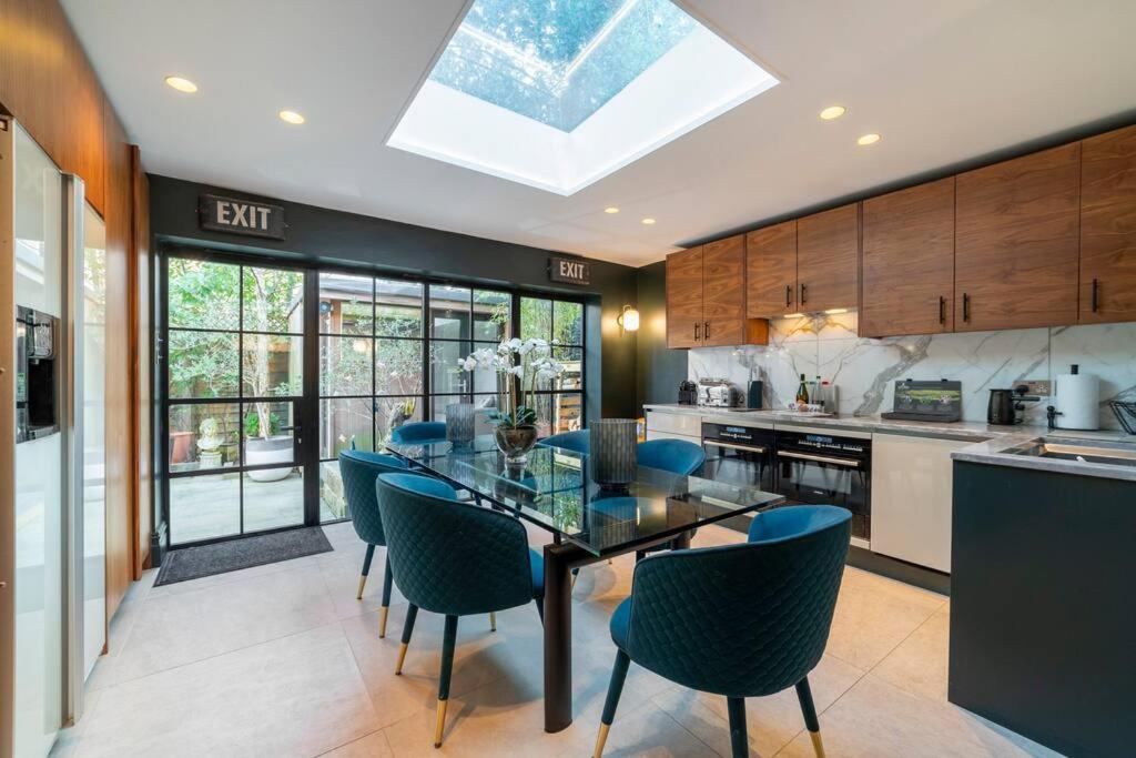 Westcourt By Rmg Apartments Harrogate Bagian luar foto